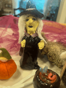 Halloween2-witch---Betsy